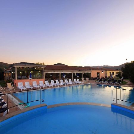 Li Suari Club Village 圣特奥多罗 外观 照片