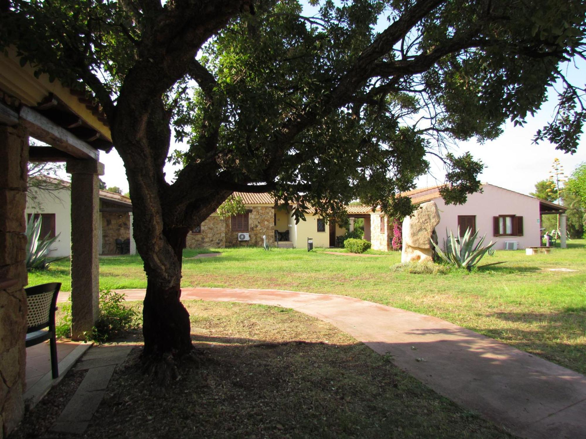 Li Suari Club Village 圣特奥多罗 外观 照片