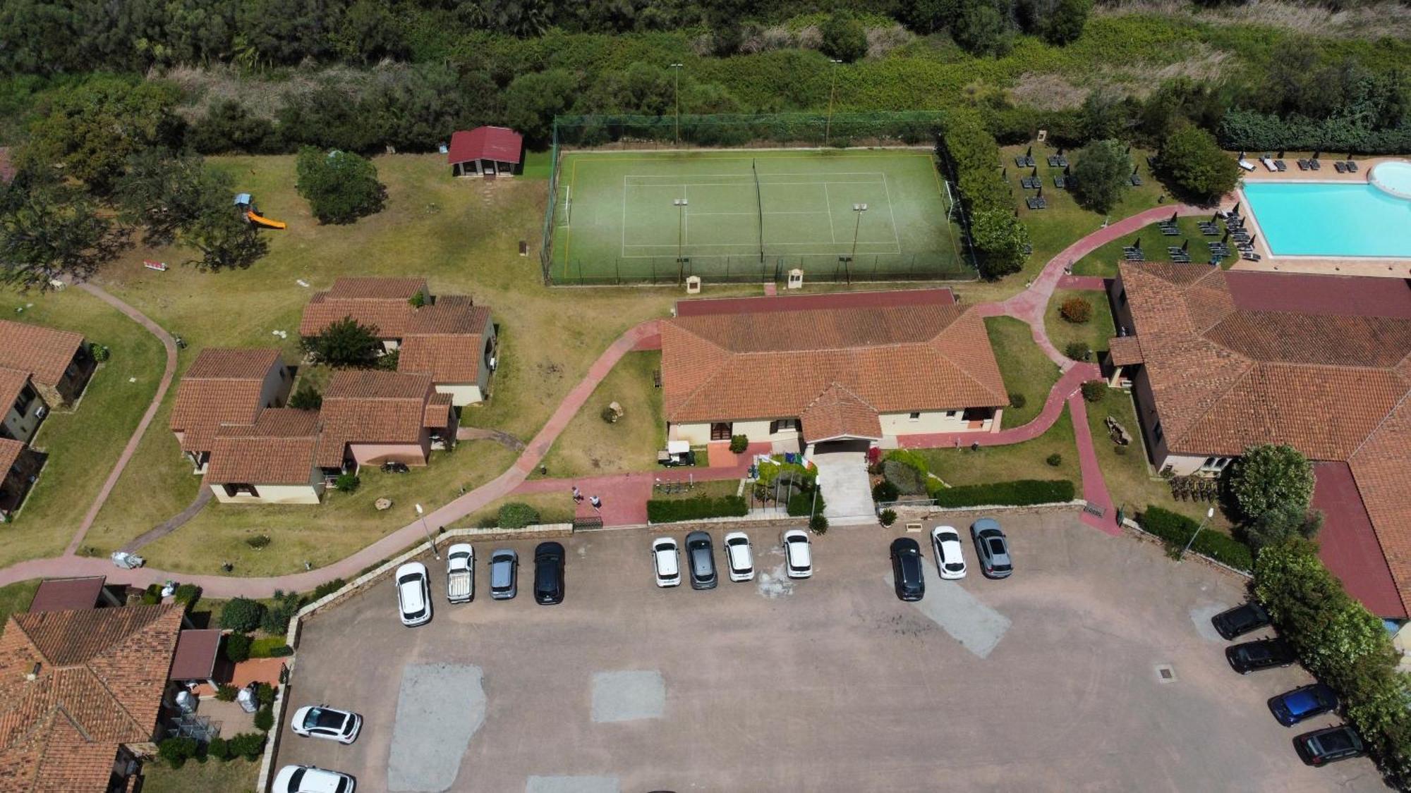 Li Suari Club Village 圣特奥多罗 外观 照片
