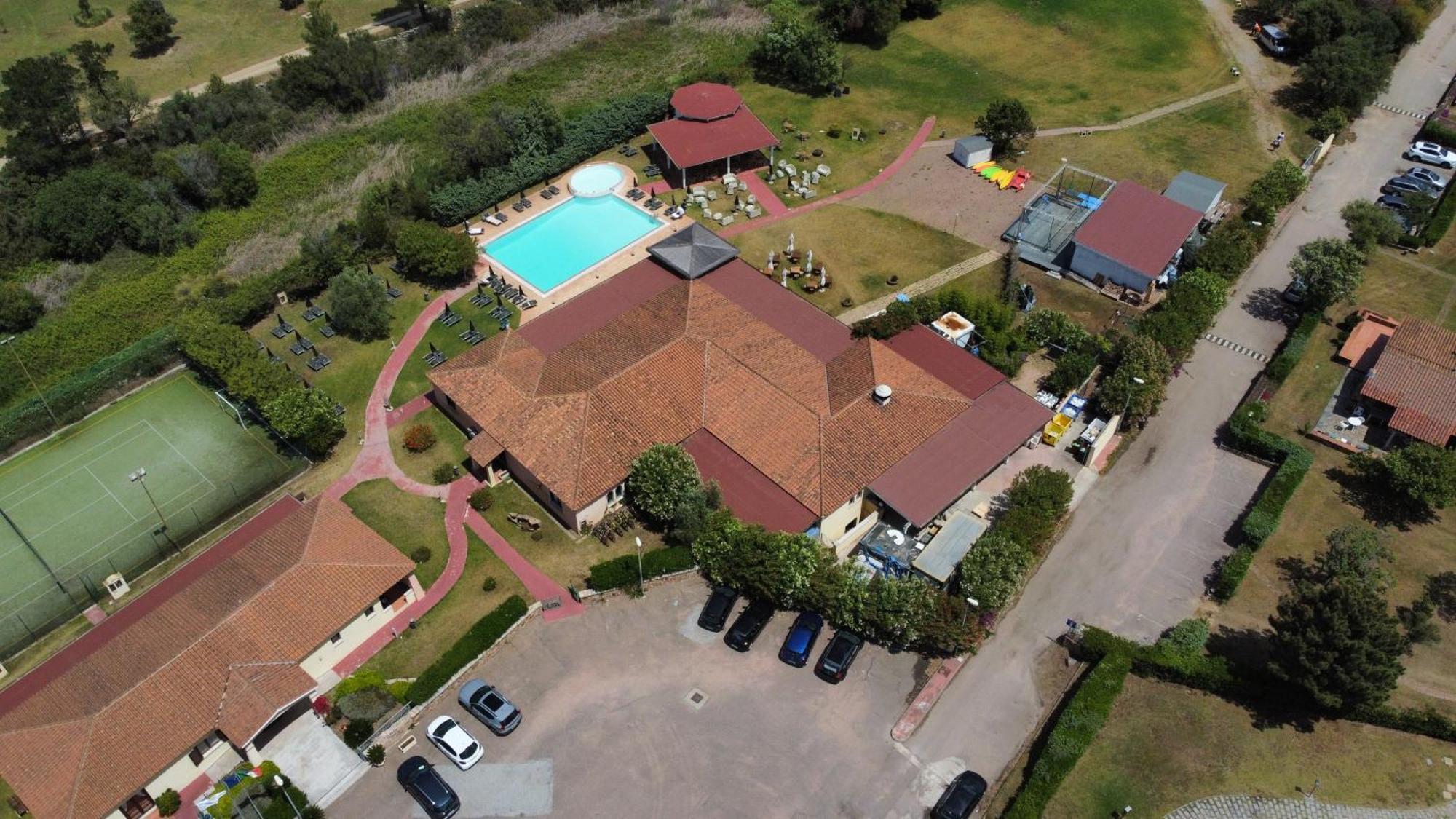Li Suari Club Village 圣特奥多罗 外观 照片
